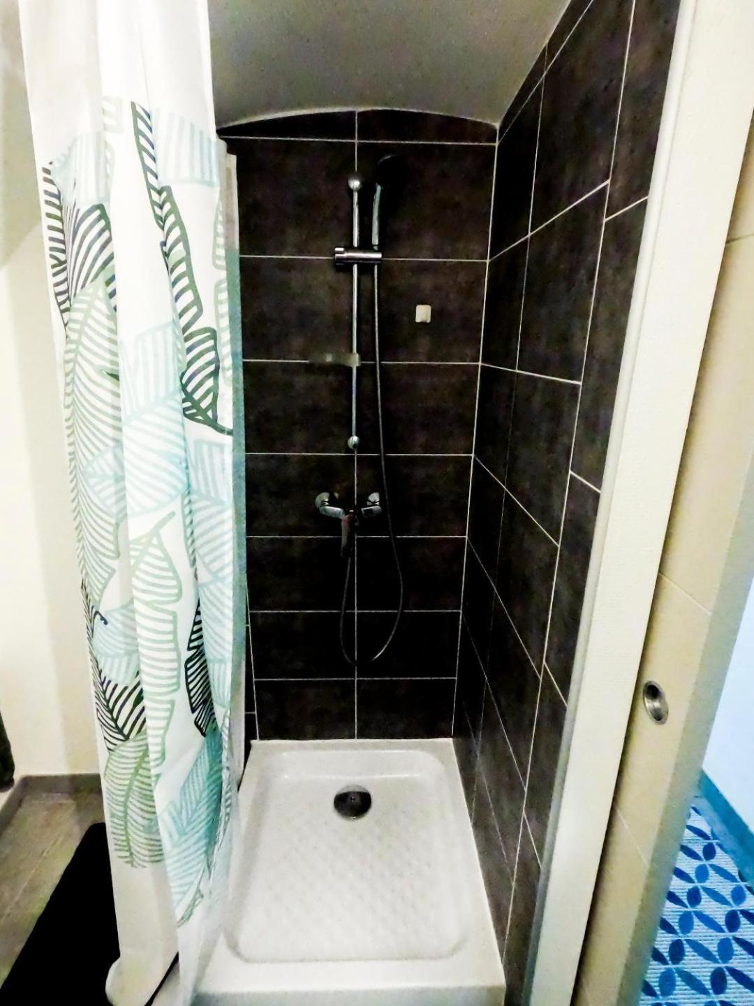 Superbe Appartement Montélimar מראה חיצוני תמונה